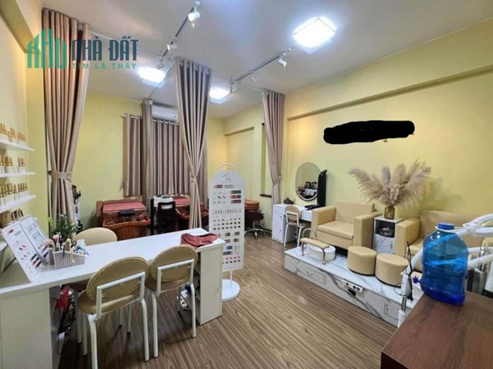 Bán nhà LÔ GÓC MAI DỊCH, CẦU GIẤY, NHỈNH 12 Tỷ
NHÀ MỚI 6 TẦNG - GARA Ô TÔ - 1 NHÀ RA PHỐ