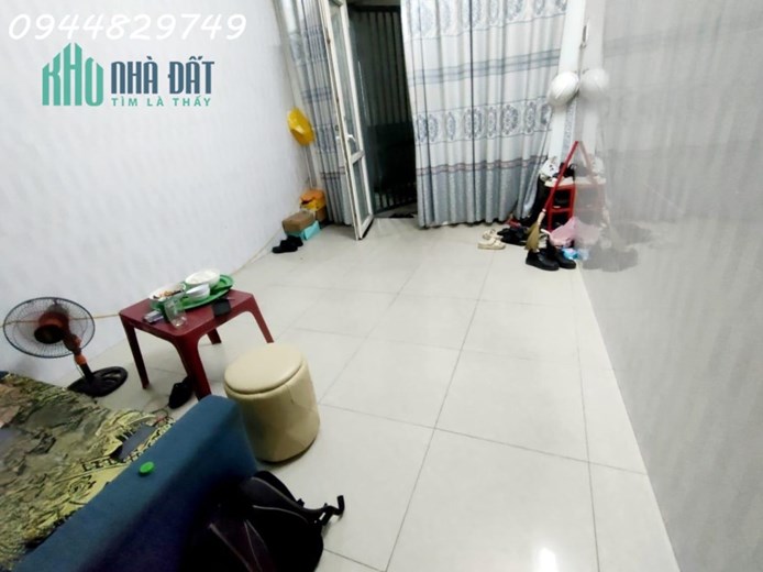 CHỈ HƠN 2 TỶ - Bán nhà 2 tầng kiệt NGUYỄN NGHIÊM, Thanh Khê, ĐN - Vài bước ra bờ hồ Hà Huy Tập