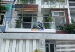 Nhà Nguyên Căn Tại An Khánh, Quận 2 - Độc Đáo Với Nhiều Tiện Nghi