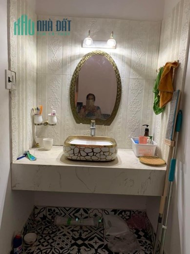 == Cần Bán Nhà 3 Tầng Mt Đường HOÀ MINH 15. gần biển , khu dân trí cao