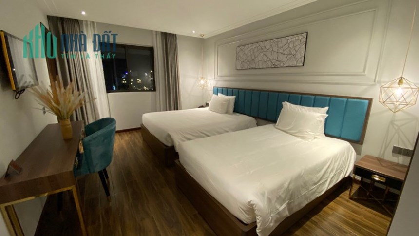 Bán gấp nhà 6 tầng thang máy mặt tiền đường Nguyễn Hữu Thọ, Hòa Cường Bắc, quận Hải Châu.