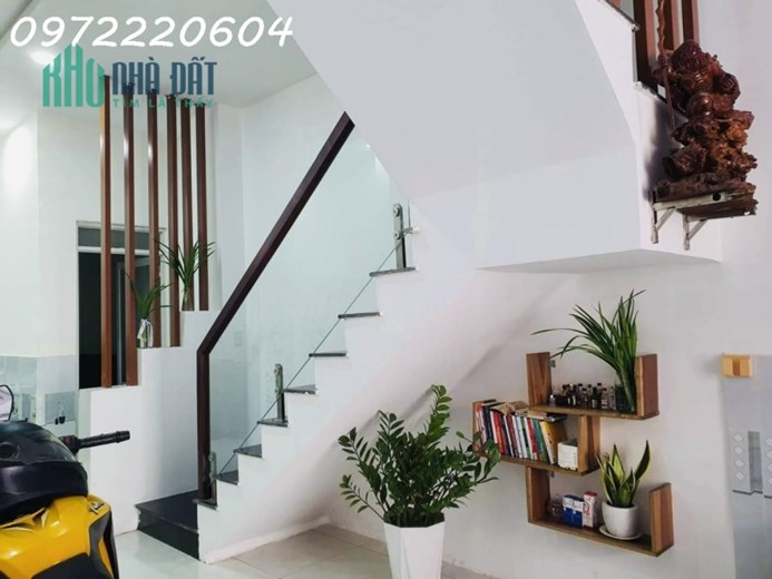 HẺM XE HƠI 7 CHỖ - 252// PHẠM VĂN CHIÊU - KHU VỰC CỰC KỲ SẦM UẤT - NHÀ ĐẸP Ở NGAY, ĐẦY ĐỦ CÔNG NĂNG
