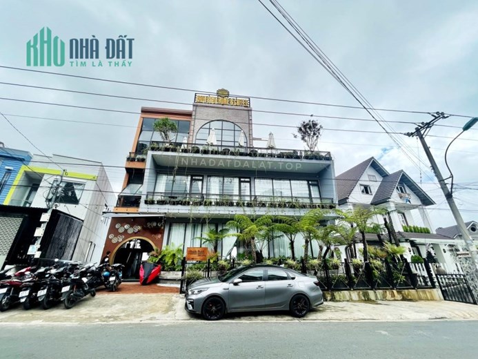 Bán villa mặt tiền Lý Nam Đế P8 Đà Lạt có 10 phòng kinh doanh