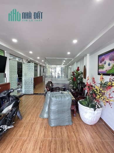 Bán Nhà Lê Thúc Hoạch, Tân Phú 152m2, ( Ngang 8m x 19m ) Hẻm 8m, Chỉ 15.5 Tỷ