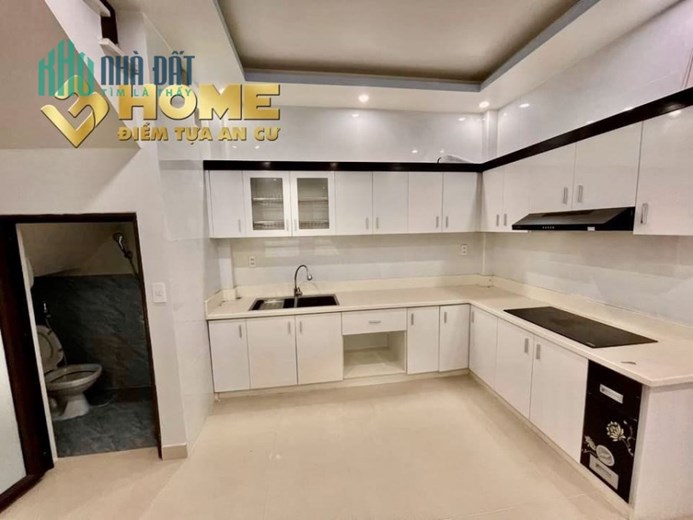 VC272. CHO THUÊ NHÀ MẶT NGÕ VĂN CAO 4 NGỦ ĐỒ CƠ BẢN