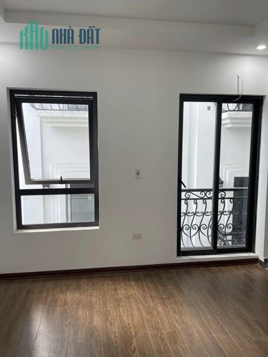 Thang máy mà chỉ có trên 5 tỷ , Tây Sơn 35 m, 5 tầng đep long lanh