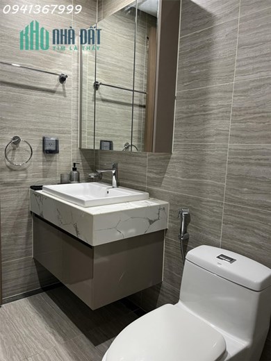 Chính chủ cần cho thuê gấp căn hộ 2N2W khu Ruby Full đồ nội thất ở Vinhomes Ocean Park