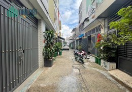 Nhà 2 tầng HXH 72m2 ngay Lê Văn Qưới Bình Tân chỉ 4 tỷ nhỉnh