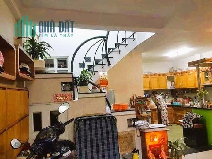 Nhà Tâm huyết Sát MT Tô Ký - Quận 12 - 6x13 - 2 tầng - 3 PN - 3 tỷ 890 TL