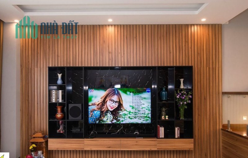 Bán rẻ NHÀ Lạc long Quân, Quận 11, Hẻm xe tải, khu phân lô, 42m2, nhính 5,5 tỷ có ngay căn nhà 2