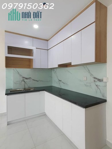 Chủ nhà cần tiền giảm 250tr bán lỗ căn góc 2PN2WC tầng cao, view thoáng mát, 65m2