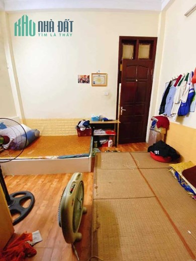 Bán Nhà Ngõ 401 Cổ Nhuế 62m2 x 3 tầng, 3 phòng ngủ, ngõ thông rộng, ô tô đỗ cửa, khách mua về xây 2