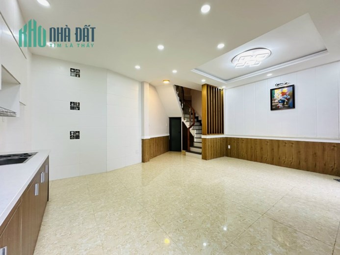 Chính chủ cho thuê nhà Nguyên căn Nguyễn Thái Sơn nhà mới 4 tầng 3PN-3WC 17tr/th