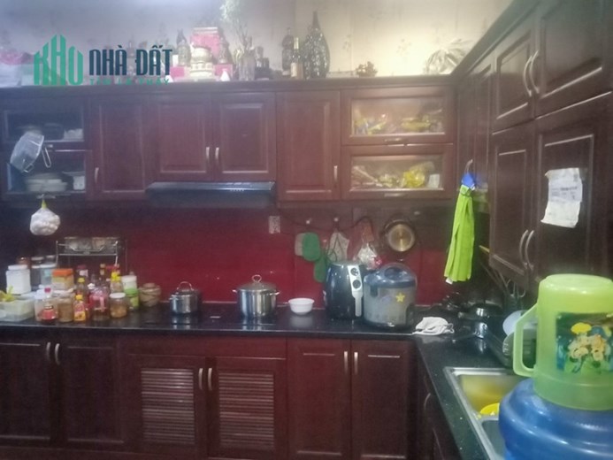 Bán Nhà Mặt Tiền Kinh Doanh  Lê Thúc Hoạch, Tân Phú, 7 Tầng, Chỉ 10 Tỷ