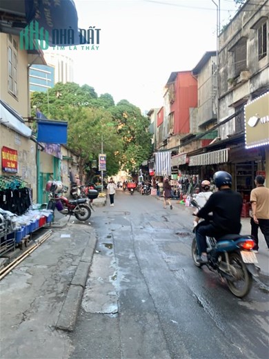 Bán Nhà Mặt Phố Pháo Đài Láng Quận Đống Đa. 58m Mặt Tiền 4m Nhỉnh 17 Tỷ. Cam Kết Ảnh Thật Mô Tả