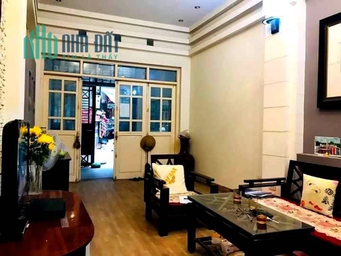 Bán Nhà Phố Pháo Đài Láng Quận Đống Đa. 56m Nhỉnh 13 Tỷ. Cam Kết Ảnh Thật Mô Tả Chính Xác. Chủ