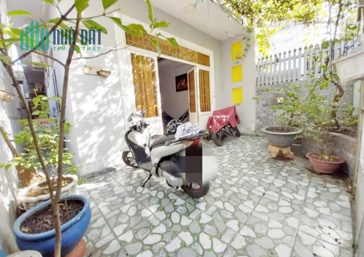 Bán Nhà ngang 6.3 dài 27 Đông Hưng Thuận Q12 7Tỷ 170M2