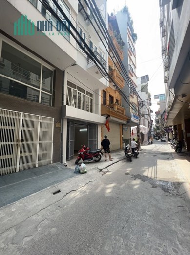 Bán Nhà Phố Pháo Đài Láng Quận Đống Đa. 44m Xây 5 Tầng Mặt Tiền 4m Nhỉnh 10 Tỷ. Cam Kết Ảnh Thật Mô