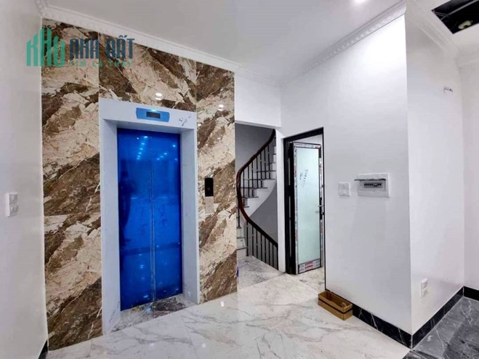 Bán Nhà Phố Pháo Đài Láng Quận Đống Đa. 78m Xây 9 Tầng Mặt Tiền 5m Nhỉnh 13 Tỷ. Cam Kết Ảnh Thật Mô