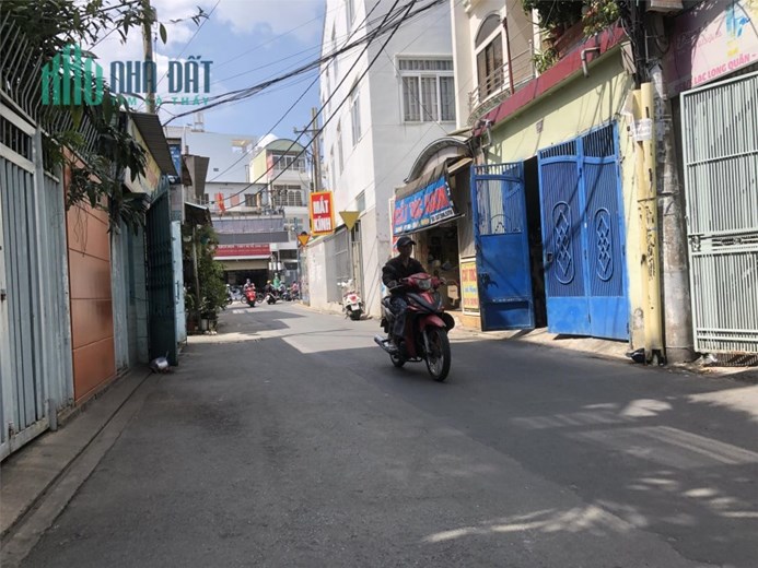 ***Bán nhà hẻm 958 Lạc Long Quân, phường 8, Tân Bình, 4*14, 4 PN