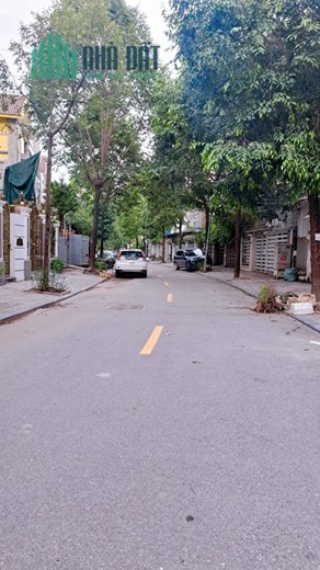 BIỆT THỰ VĂN PHÚ --- VỊ TRÍ CỰC ĐỈNH - SÁT CÔNG VIÊN - 200m2 - 25.5 TỶ