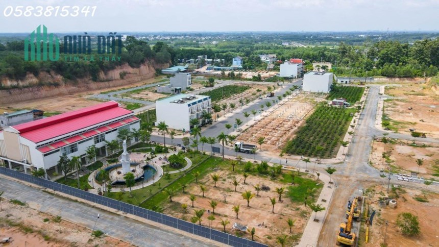 Nhà phố biệt lập sổ hồng chính chủ . Giá chỉ từ 4,9ty. 3 lầu 4WC/3PN. Chiết khấu 8%
