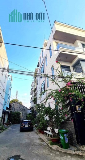 Bán Nhà 3 Tầng Hẻm 6m Phạm Văn Đồng Hiệp Bình Chánh 55m2 Giá 5.3 Tỷ