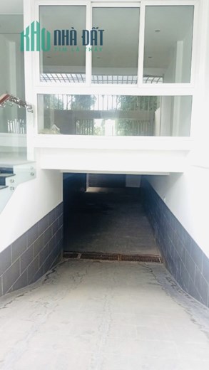 Mặt tiền kinh doanh sầm uất Nguyễn Hoàng, 5 tầng, Quận 2, 4x20m, 22.5 tỷ