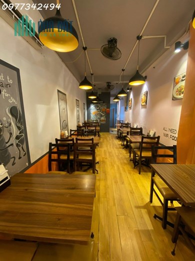 Sang nhượng toàn bộ cửa hàng bánh mì chảo, bít tết đã hoạt động được 6 năm. - Địa chỉ: ở khu vực
