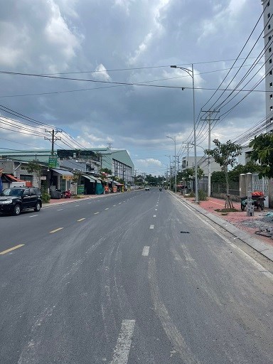 CẦN BÁN DÃY TRỌ 6 PHÒNG TẠI ĐƯỜNG LÊ VĂN CHÍ - LINH TRUNG - THỦ ĐỨC