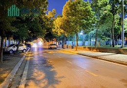 ĐẤT PHỐ BỒ ĐỀ - NGÕ THÔNG - TIỆN ÍCH 5 - GẦN HỒ - CÔNG VIÊN - TRƯỜNG QUỐC TẾ.