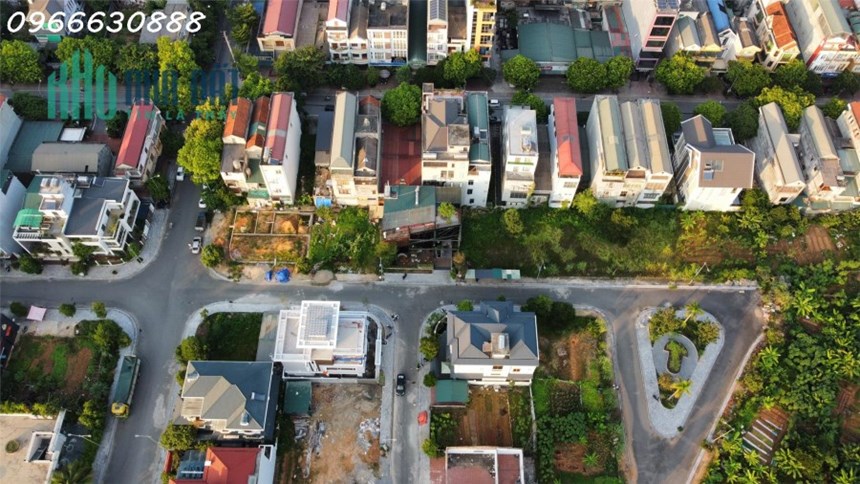 Cần tiền bán gấp đất phân lô  KĐT VIỆT MỸ TRUNG TÂM THÀNH PHỐ TUYÊN QUANG