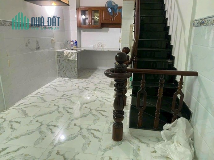 BÁN NHÀ Q4 KHU VIP 20 THƯỚC -  KÈO THƠM KHU DÂN CƯ HIỆN HỮU KHÔNG LO GIẢI TỎA - 4 TẦNG - CHỈ 3 TỶ X.