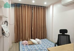 BÁN NHÀ KIM GIANG ĐI BỘ RA THE MANOR 30M2 5 TẦNG 3.5 TỶ