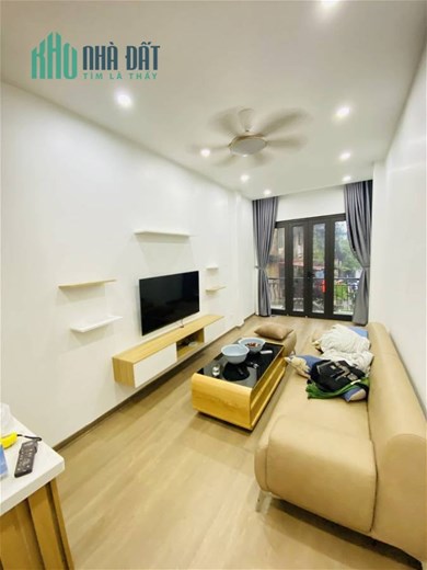 ĐẸP NHẤT PHỐ HỒ ĐẮC DI ! Kinh doanh đỉnh, view hồ, ngõ thông, 35m*5T chỉ 13.2 tỷ .