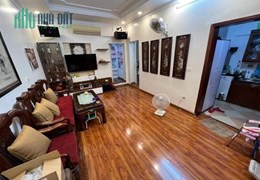 Bán nhà tập thể phố Lạc Trung,60m2, 2N1VS, full đồ, giá 1,95 tỷ