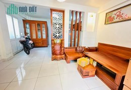 NGỘP BÁN GẤP NHÀ 6 TẦNG HẺM 8M DT 60M2 NHỈNH 7 TỶ LÊ ĐẠI HÀNH Q11