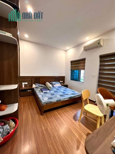 100 triệu/m2 - được căn 4 tầng, 58m2 - Lô góc 3 mặt thoáng - đường Ô TÔ