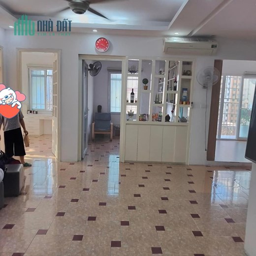 Bán Căn Hộ tòa N5A KĐT Trung Hòa - Nhân Chính 102m tầng Trung 3 Ngủ 2 WC đủ nội thất