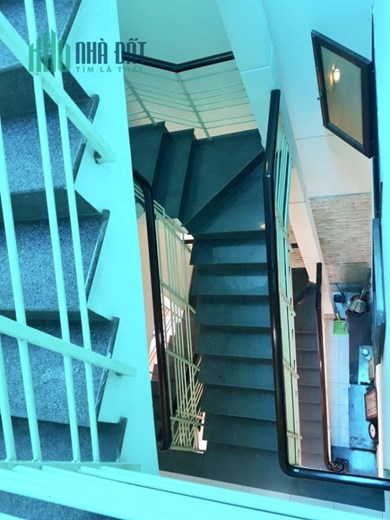 Nhà mặt tiền 4 Tầng Himlam Bình Chánh, Nội Thất rất đẹp, xe hơi ngủ trong nhà