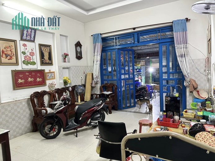MẶT TIỀN KINH DOANH ĐA NGÀNH - NGAY CHỢ HIỆP THÀNH QUẬN 12 - 298M2, NGANG HƠN 6M, NỞ HẬU 20M, 4
