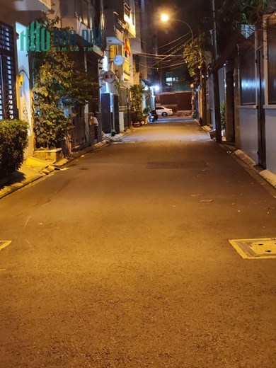 Cần Bán Gấp nhà nhỏ để mua nhà to hơn, Trường Chinh giá chỉ 3.6 tỷ DT 61.8m2