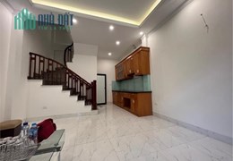 THẠCH CẦU NGOÀI ĐÊ-GÓ MÁT RẤT PHÊ
30MV- 4 TẦNG-GIÁ 3.05 TỶ LONG BIÊN.HÀ NỘI