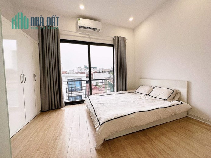 Bán nhà Khương Đình 40m x 5 tầng, mt: 4m, nhà đepj, ở luôn, dòng tiền ổn định