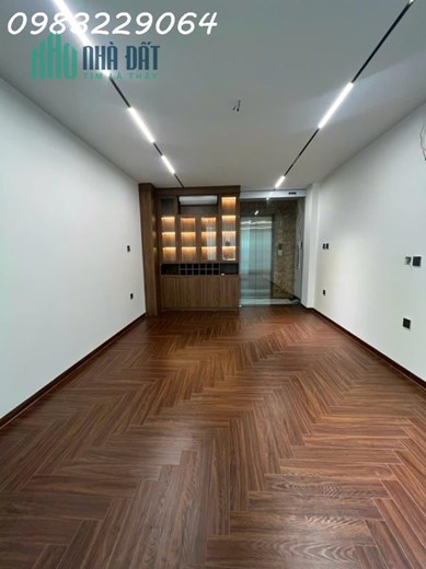 Bán biệt thự mini Lai Xá 7 tầng GARA OTO, THANG MÁY, OTO tránh 5.65 tỷ
