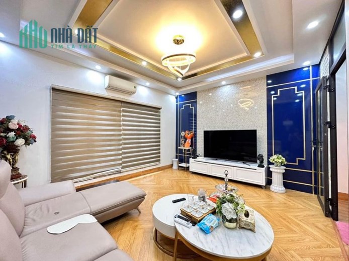 Bán nhà LẠC LONG QUÂN- kinh doanh-văn phòng  74m 6 tầng 14.2 tỷ