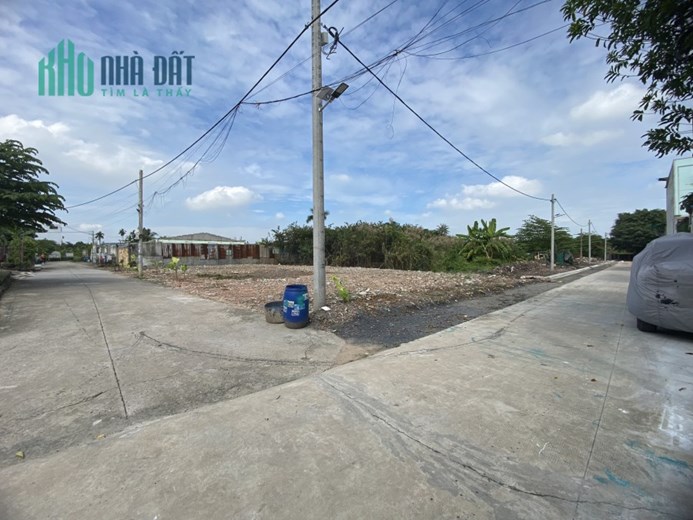 Bán đất Phường Thạnh Xuân, Quận 12, DT 105M2, Giá Nhỉnh 2 Tỷ, Gần MT Hà Huy Giáp