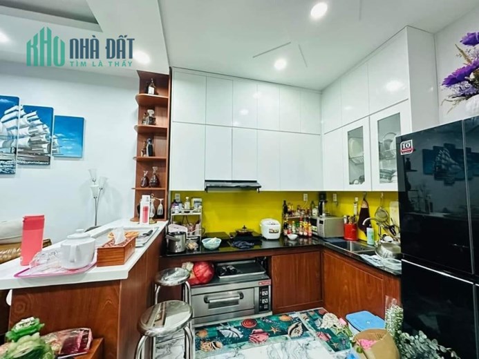 BÁN NHÀ 43M2 HXH 2TẦNG ĐƯỜNG THẠCH LAM QUẬN TÂN PHÚ HƠN 4TỶ.