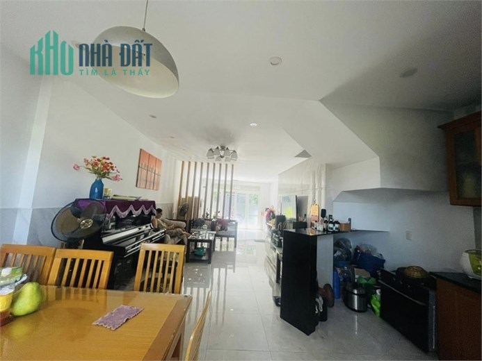 Hẻm nhựa 10m có vỉa hè, Huỳnh Văn Nghệ, Gò Vấp – 80m2, 3 tầng, 7.9 tỷ