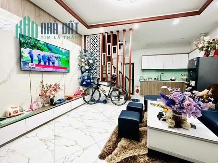 Bán gấp nhà Tôn Đức Thắng lô góc 20m ra ô tô Full nội thất 35m 5Tg MT 4,1m hơn 5 tỷ LHCC.